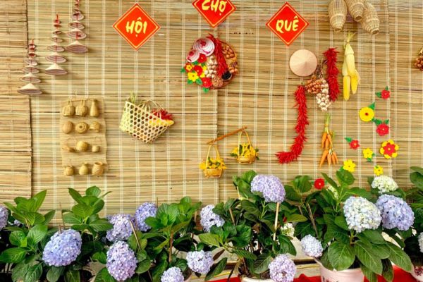Mẫu gian hàng hội chợ tết đẹp và thu hút&nbsp;mẫu số 2