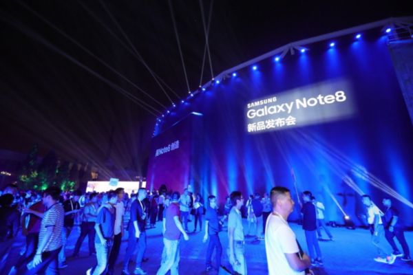 Quy Trình 6 Bước Tổ Chức Lễ Ra Mắt Sản Phẩm Mới